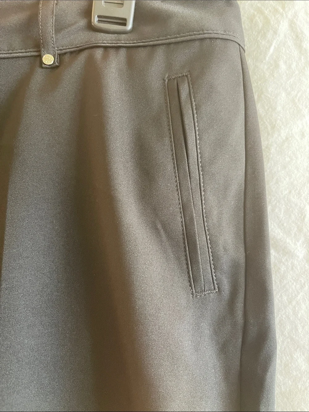 Lady Hagen Black Classic Golf Shorts Size 8